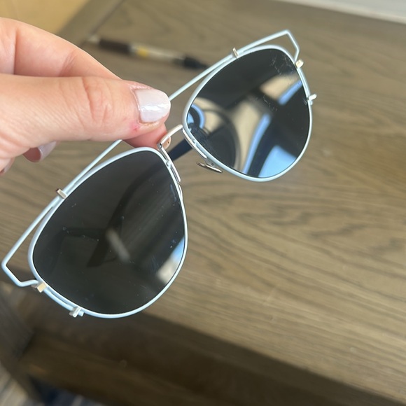 DIOR TECHNOLOGIC SUNGLASSES - Picture 8 of 8